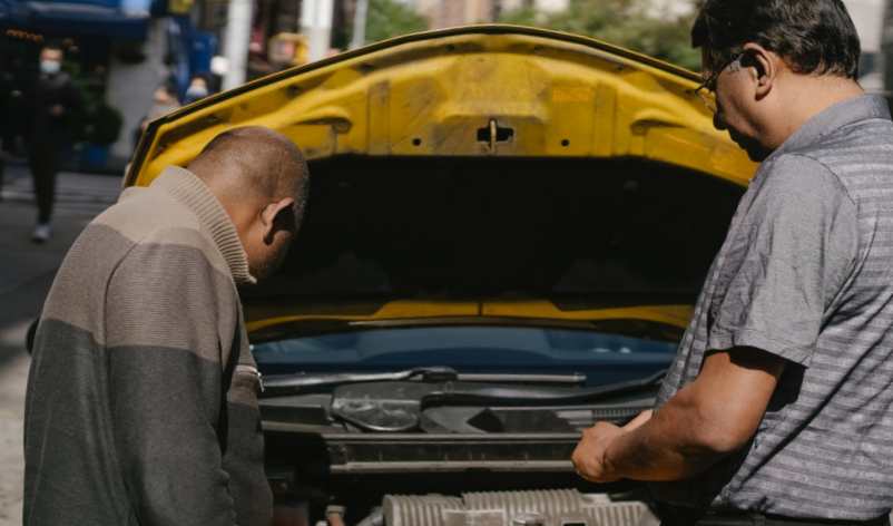 Ma voiture ne démarre plus : que faire pour rouler à nouveau ?